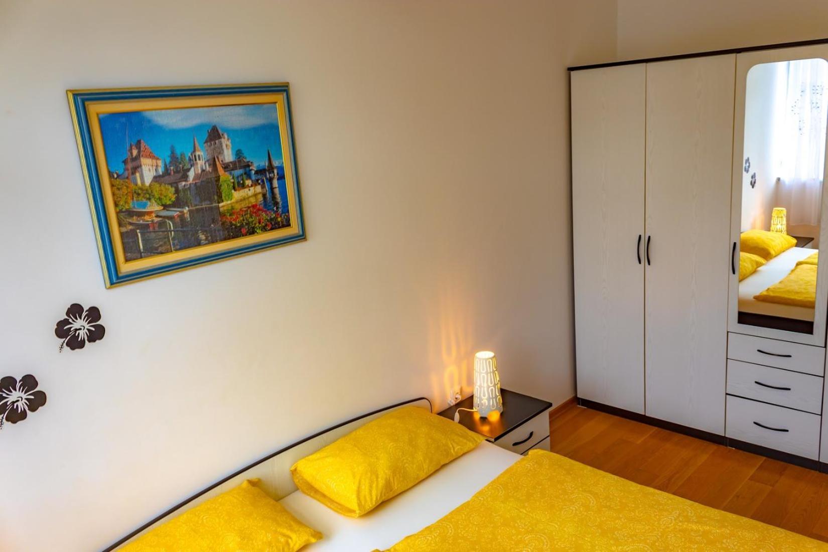 Apartment Botic ポレッチ エクステリア 写真