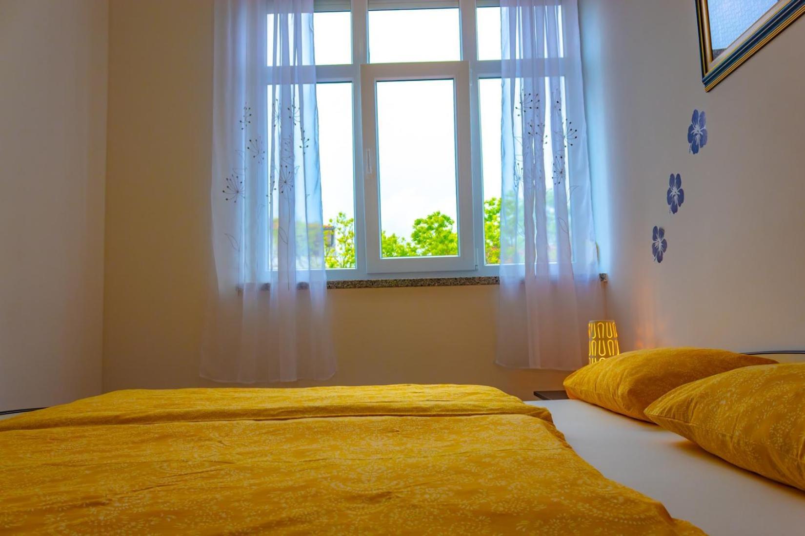 Apartment Botic ポレッチ エクステリア 写真
