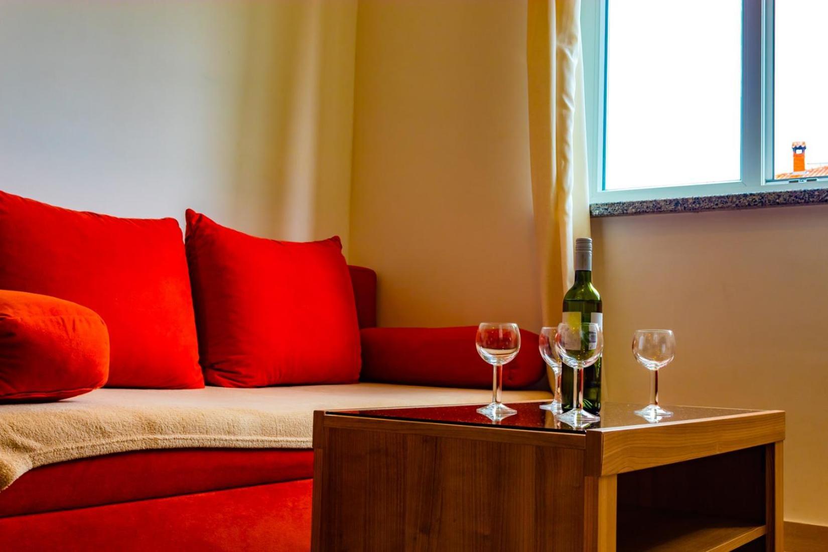 Apartment Botic ポレッチ エクステリア 写真